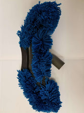 Load image into Gallery viewer, 16 inch Mantra Dry Mop For Central Vacuums
